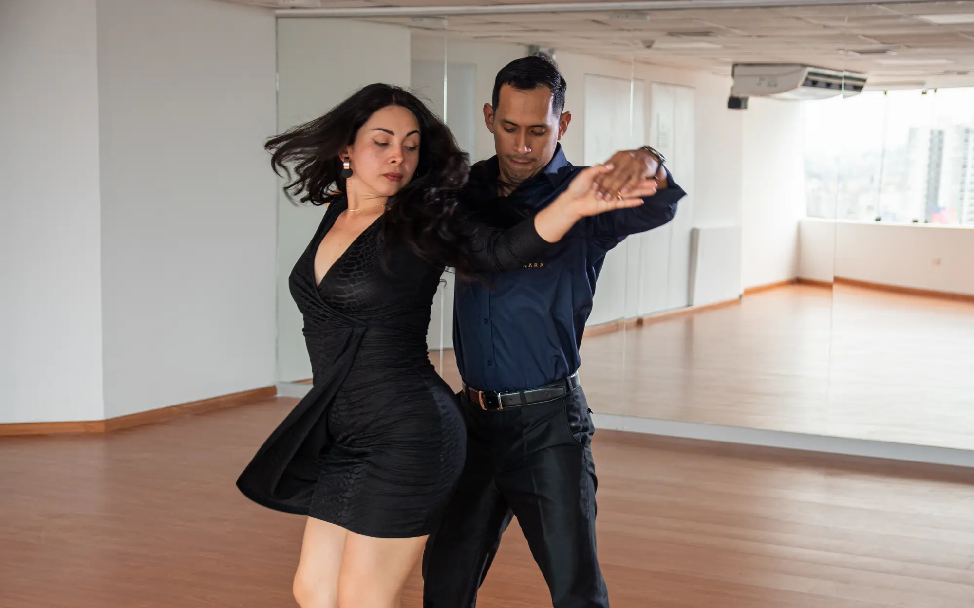 Clases de bachata en Lima — Sonara Miraflores